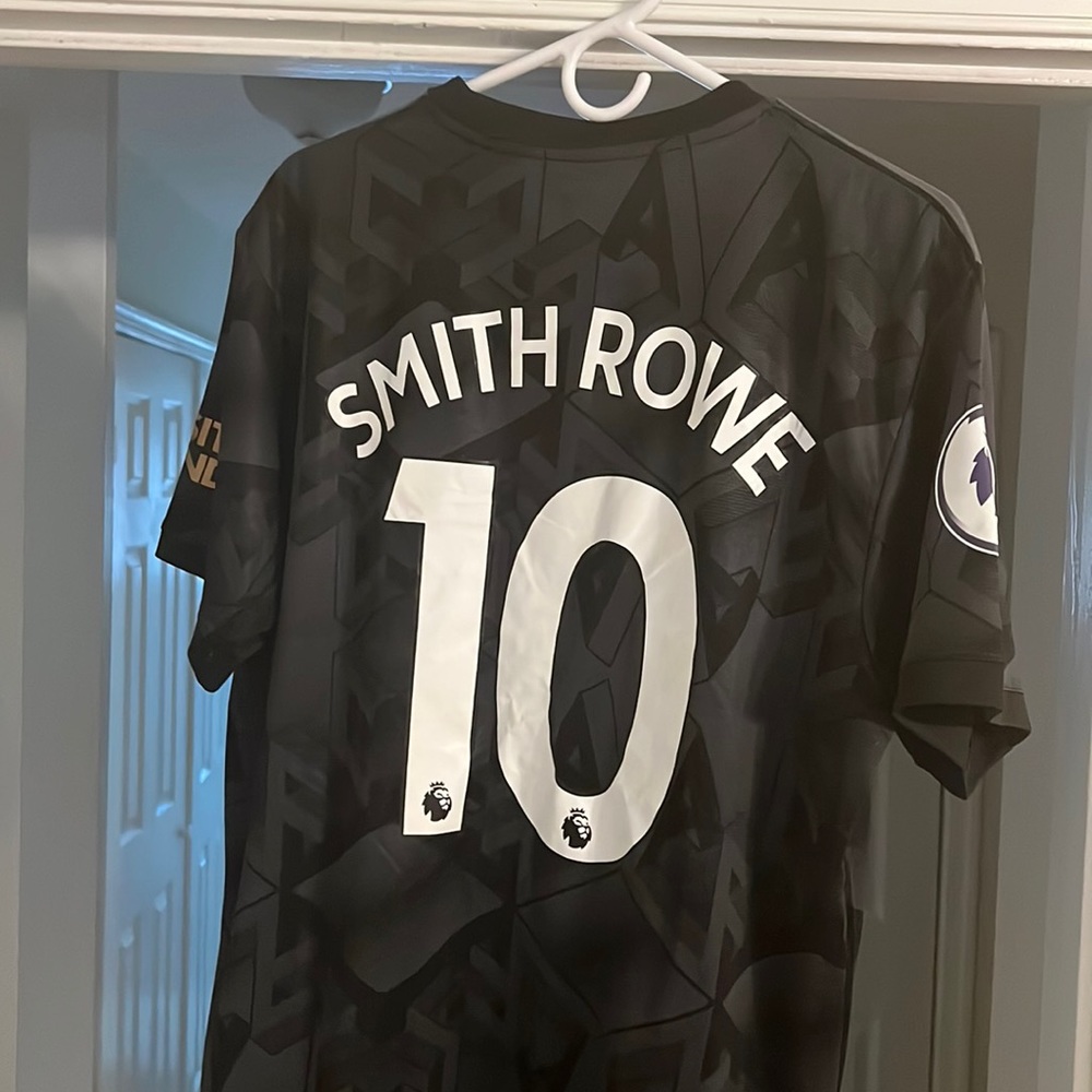 Smith-Rowe Arsenal Jersey